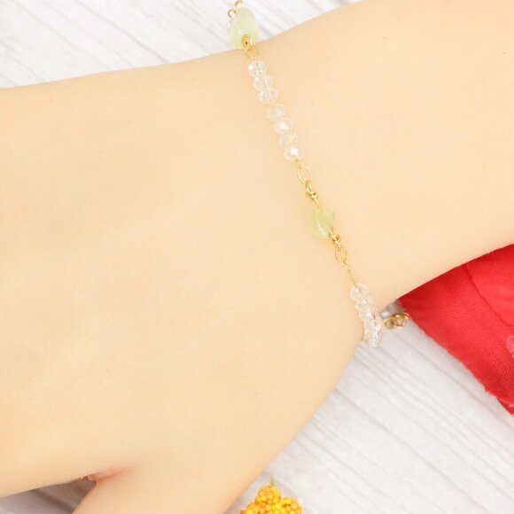 "Trendy Handmade Bracelet – A Thoughtful Gift for Girls & Women | UNVRC1356 - Picture 5 of 10